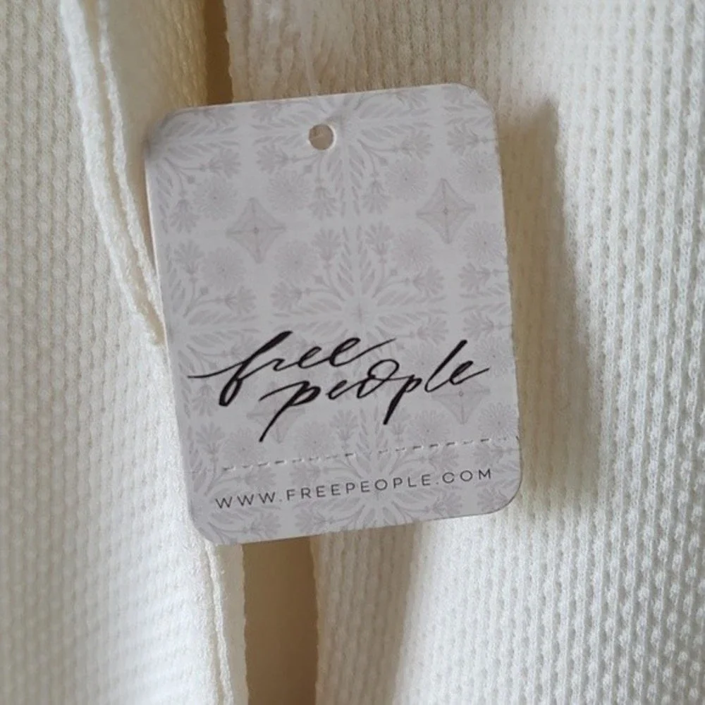 NWT! Free People Mikah Cream Layering Print Detailing Top / Shirt Size Small $78 - Picture 7 of 9